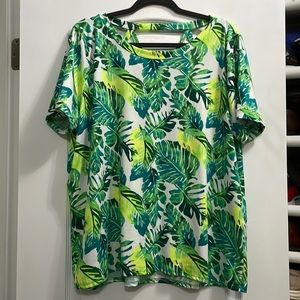 Sew in Love Size XL short sleeve tshirt